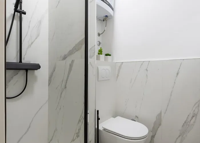 Nala Luxury 아파트