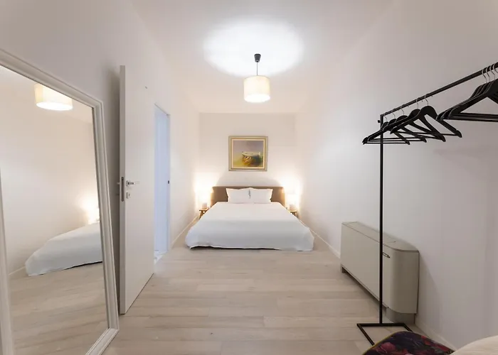 Nala Luxury 아파트